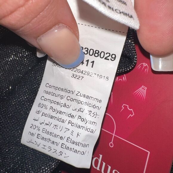 NWT Verdusa (Small) Brand New Metallic Glitter Bodysuit with Tied Halter Neck - Picture 9 of 9